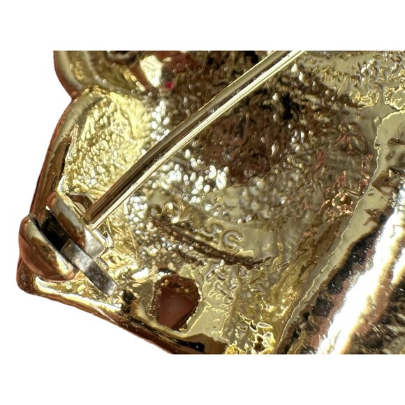 Vintage AJC Elephant Brooch gold Tone Pin Circus Fancy Elephant - Picture 3 of 3